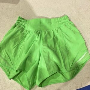 lululemon 4 inch low rise size 2